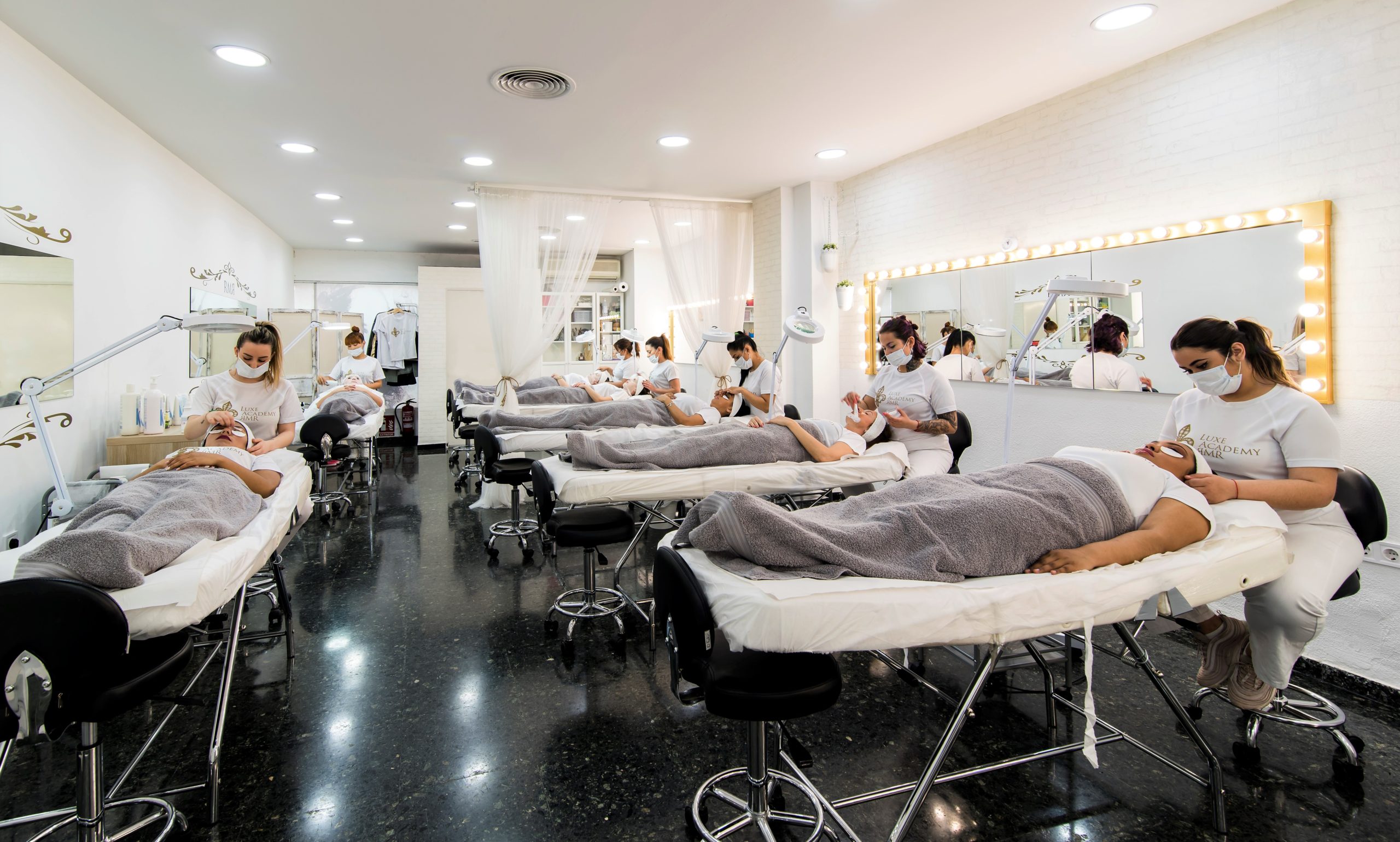 academia de estetica y belleza