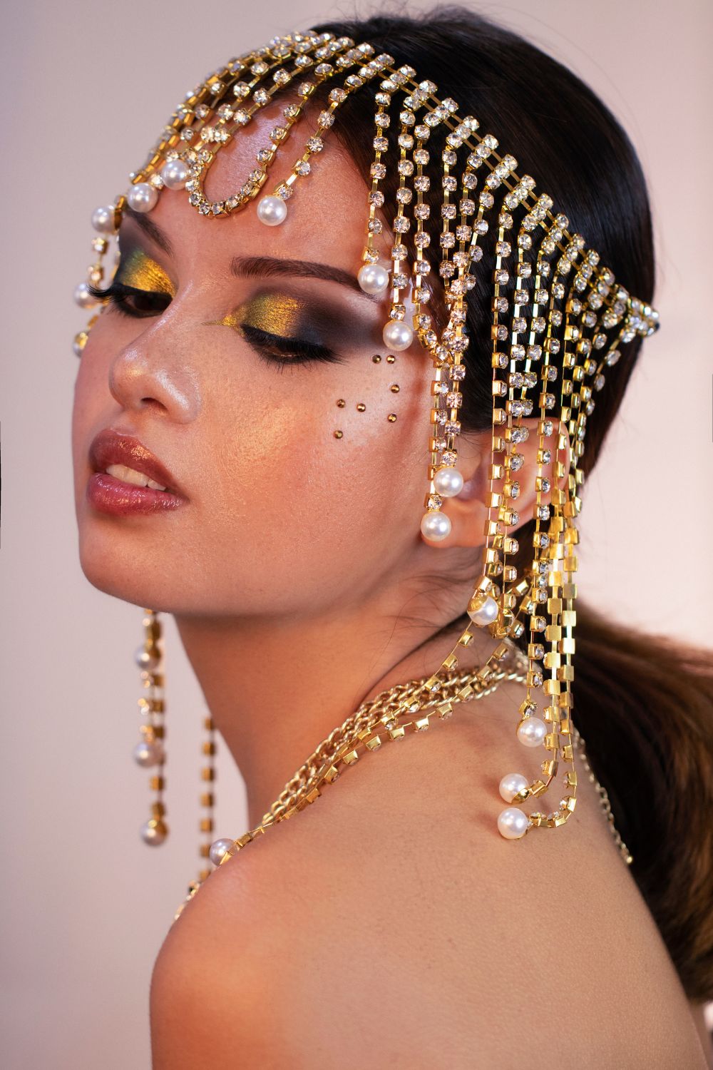 Prácticas del curso de maquillaje en Valencia de Luxe Academy.