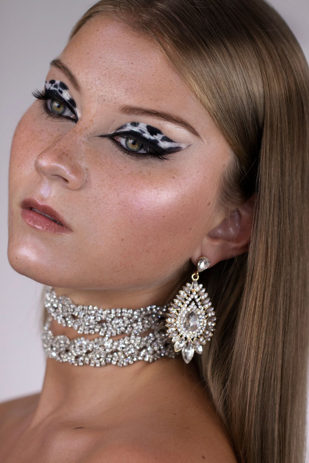 curso en valencia de ARTIST MAKE UP PRO (22)