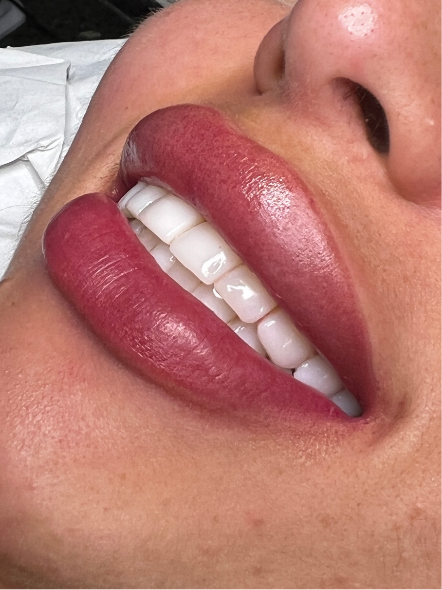 Resultado en labios de curso micropigmentación en Valencia