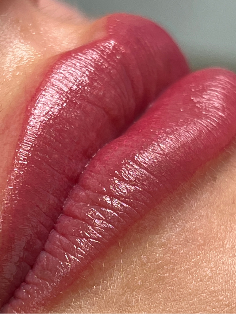 Resultado en labios del curso de micropigmentación en Valencia